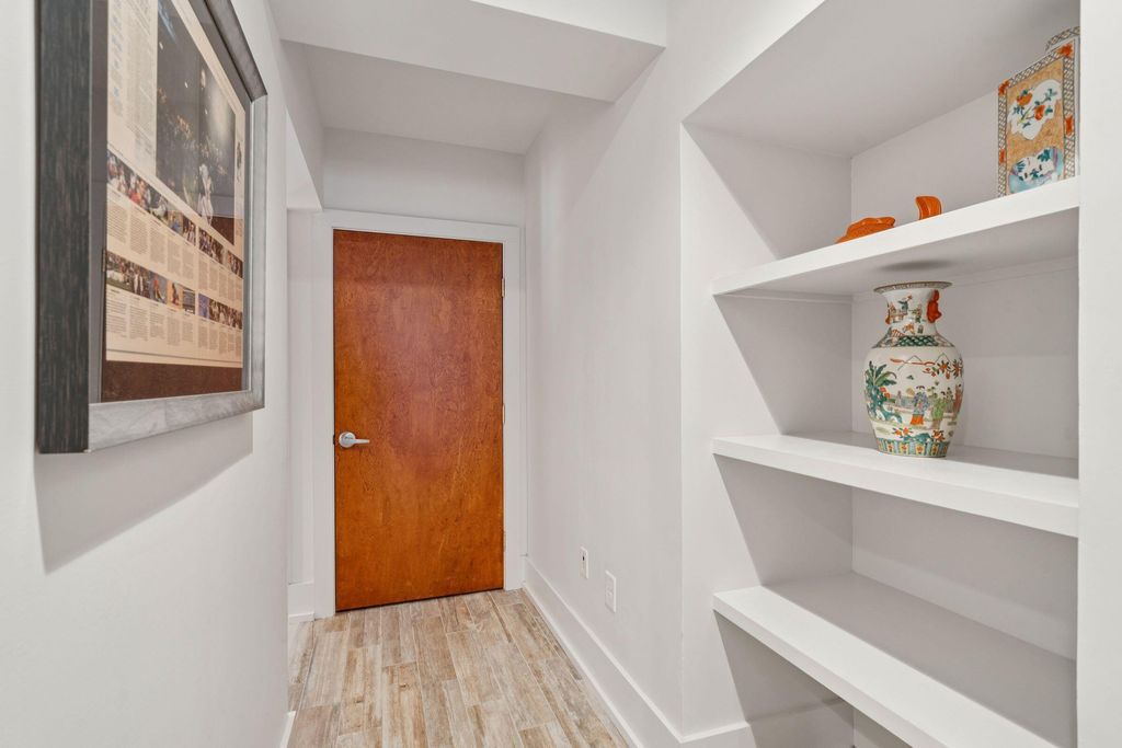 Image 19 of property listing at 241 East Bay Street, Charleston, SC 29401