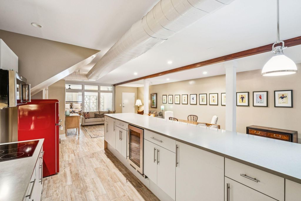 Image 33 of property listing at 241 East Bay Street, Charleston, SC 29401