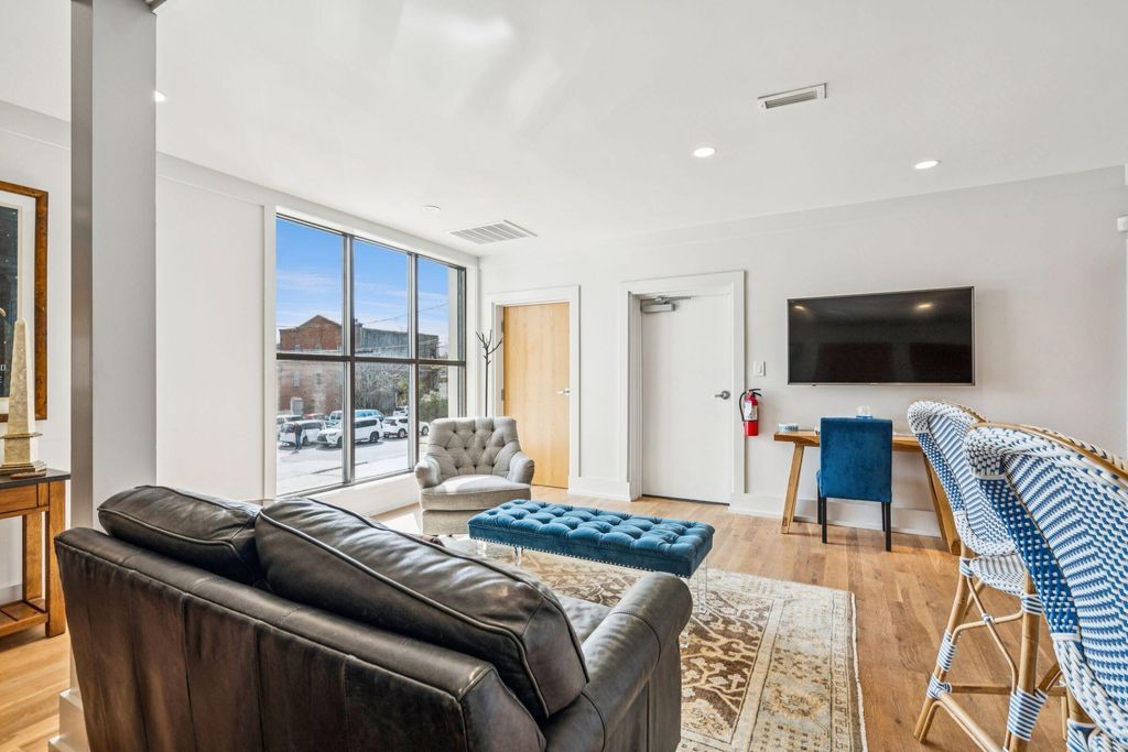 Image 52 of property listing at 241 East Bay Street, Charleston, SC 29401