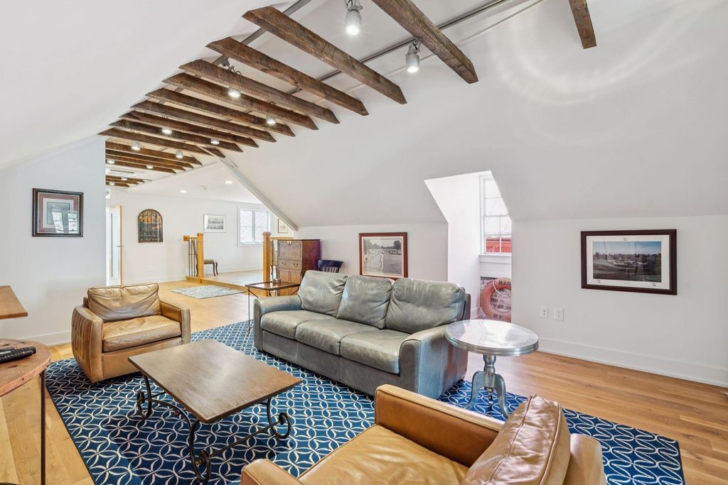 Image 95 of property listing at 241 East Bay Street, Charleston, SC 29401