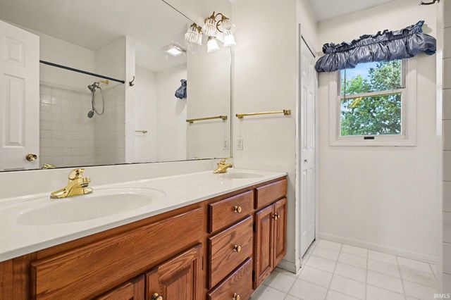61470 Miami Meadows Court, South Bend, IN 46614