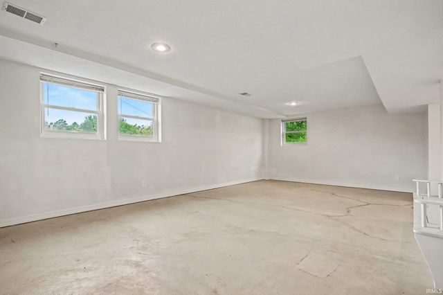 61470 Miami Meadows Court, South Bend, IN 46614