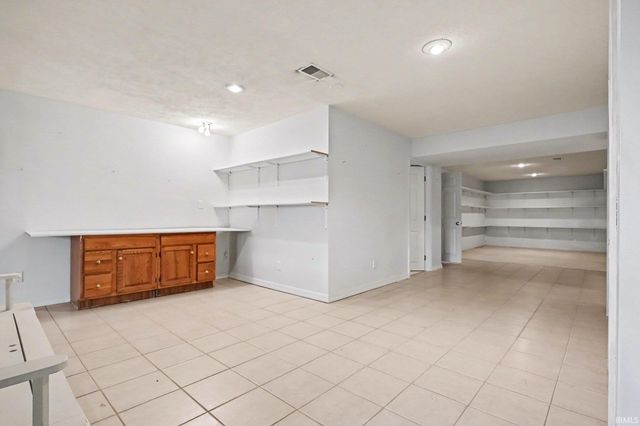 61470 Miami Meadows Court, South Bend, IN 46614