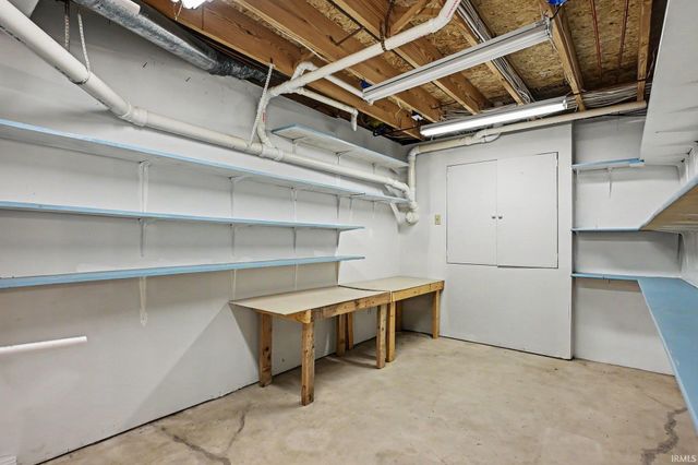 61470 Miami Meadows Court, South Bend, IN 46614