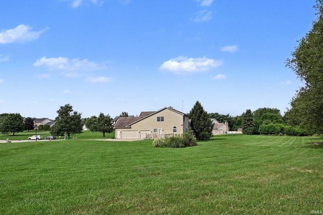 61470 Miami Meadows Court, South Bend, IN 46614
