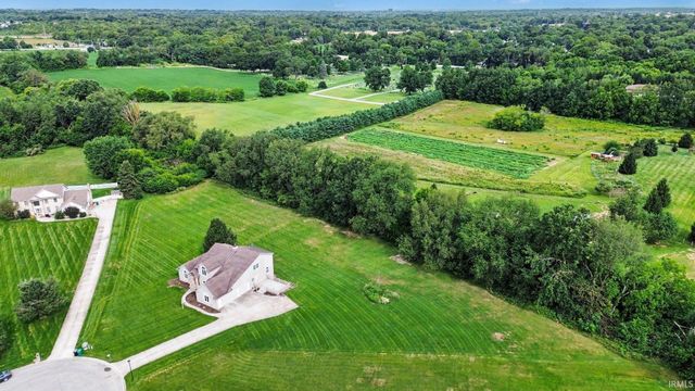 61470 Miami Meadows Court, South Bend, IN 46614