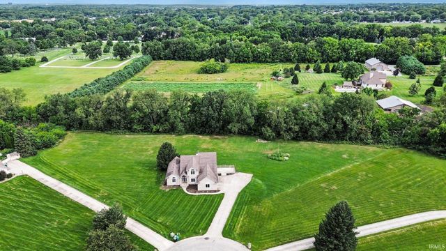 61470 Miami Meadows Court, South Bend, IN 46614