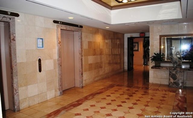 7701 Wurzbach Rd Apt 1205, San Antonio, TX 78229