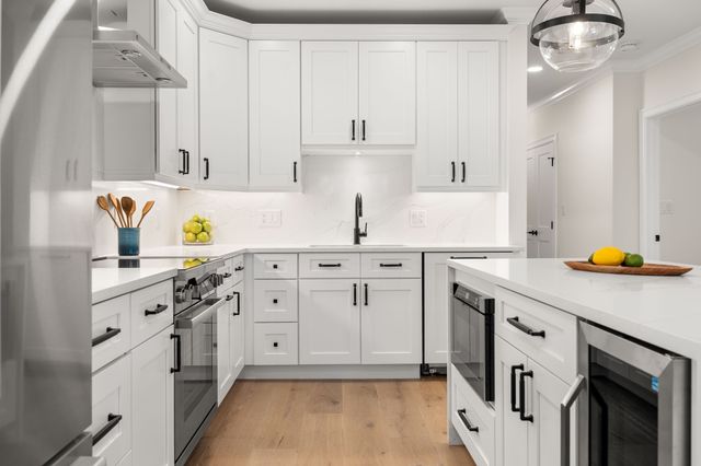 16 Franklin Street 1503, Salem, MA 01970