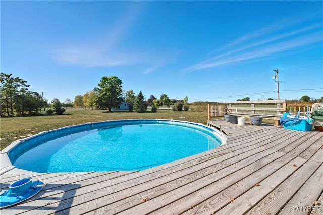 5604 Gasport Road, Royalton, NY 14067