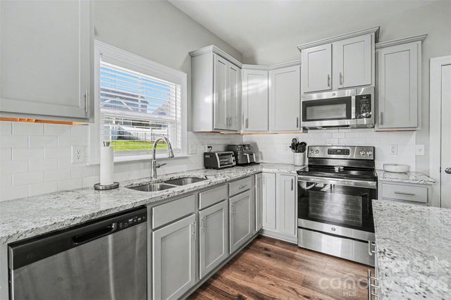 201 Garden View Lane, Shelby, NC 28152