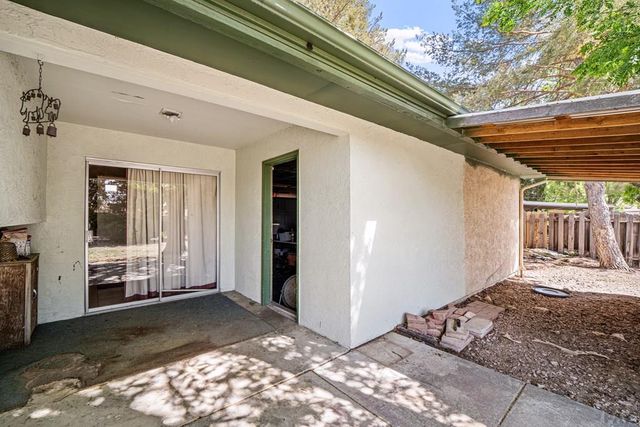 47 Normandy Circle, Pueblo, CO 81001