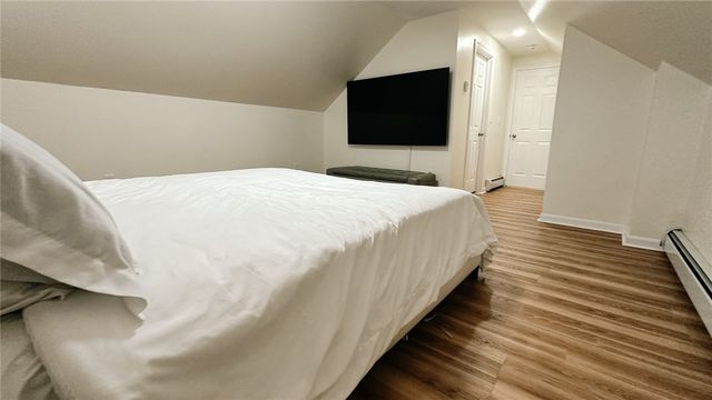 71 Waller Street, Providence, RI 02908