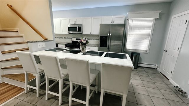 71 Waller Street, Providence, RI 02908