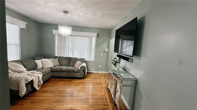 71 Waller Street, Providence, RI 02908