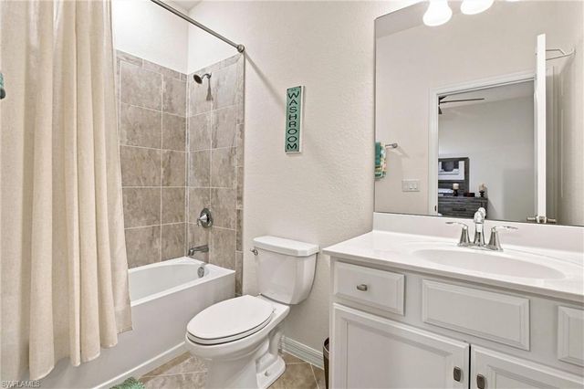 3372 Brozas CT, Fort Myers, FL 33905