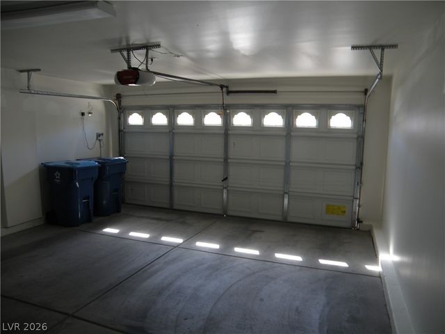 6542 Samba Avenue, Las Vegas, NV 89139