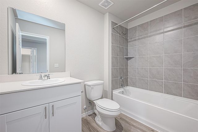 1986 Hidden Cedar Drive, Conroe, TX 77301