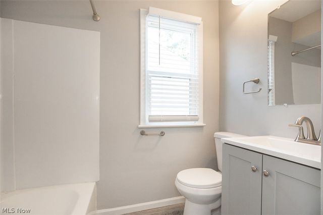 6615 Gilbert Avenue, Parma, OH 44129