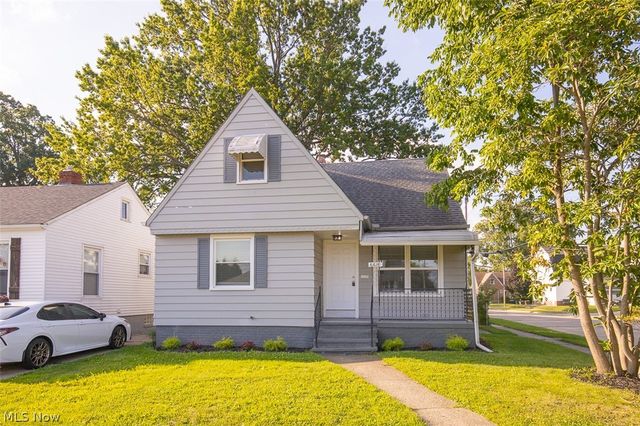 6615 Gilbert Avenue, Parma, OH 44129