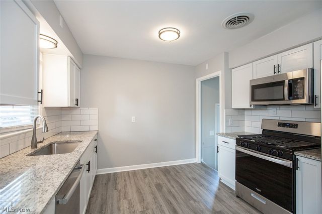 6615 Gilbert Avenue, Parma, OH 44129