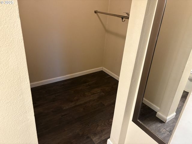 15058 Nw CENTRAL Dr 1003, Portland, OR 97229
