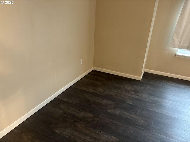 15058 Nw CENTRAL Dr 1003, Portland, OR 97229
