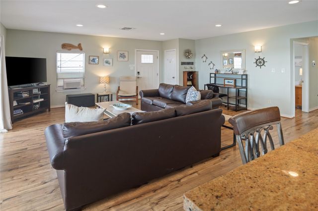 2012 Keystone, Port Bolivar, TX 77650