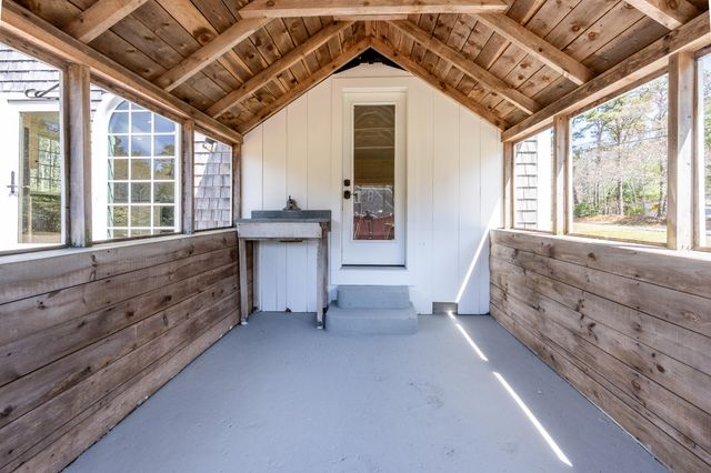 45 Old Phinney's Lane, Barnstable, MA 02630