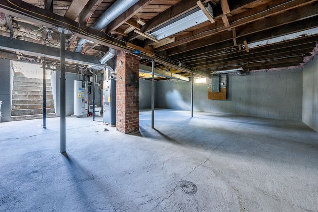 45 Old Phinney's Lane, Barnstable, MA 02630