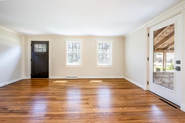 45 Old Phinney's Lane, Barnstable, MA 02630