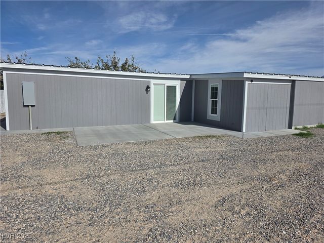 1611 East Gamebird Road C, Pahrump, NV 89048