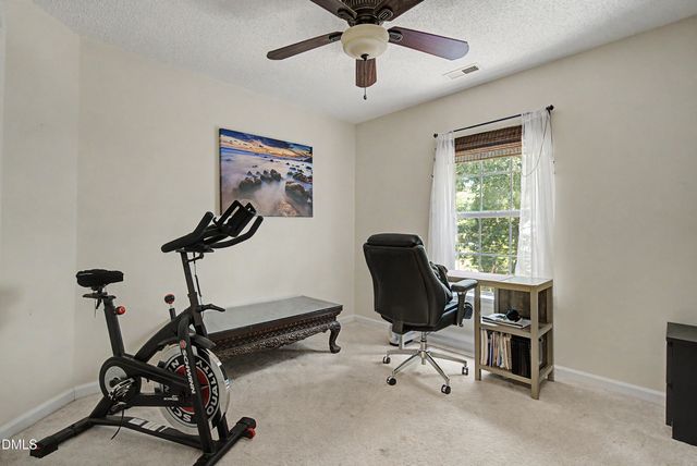 1020 Starkland Way, Holly Springs, NC 27540