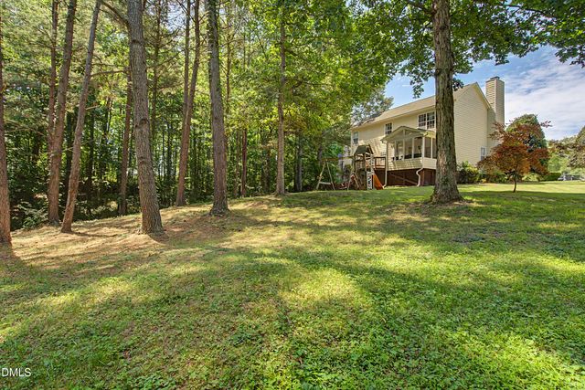 1020 Starkland Way, Holly Springs, NC 27540
