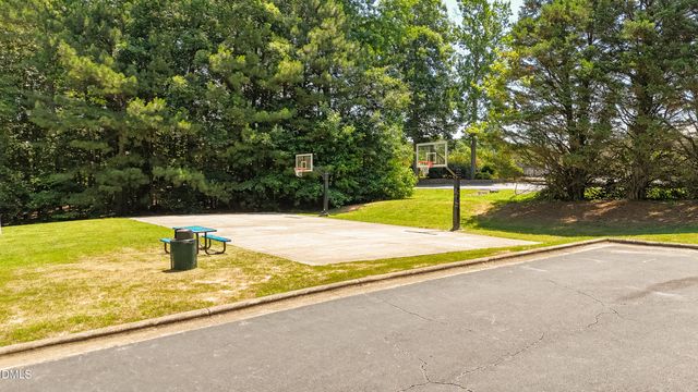 1020 Starkland Way, Holly Springs, NC 27540