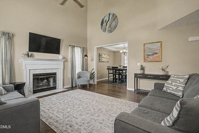 1020 Starkland Way, Holly Springs, NC 27540