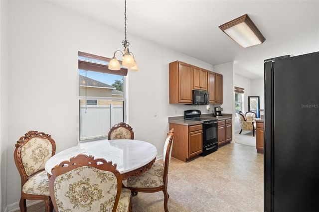 3216 LYNROCK AVENUE, Dundee, FL 33838
