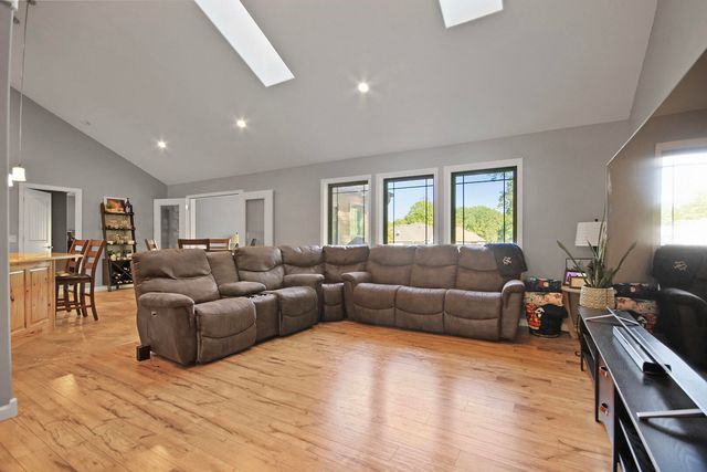 3810 GRAF DR, Mexico, MO 65265