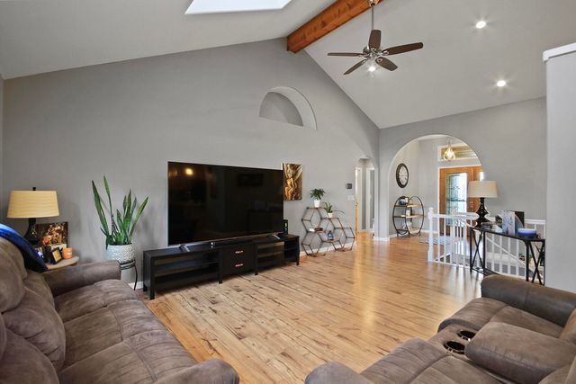 3810 GRAF DR, Mexico, MO 65265