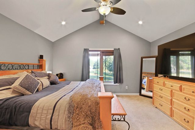 3810 GRAF DR, Mexico, MO 65265