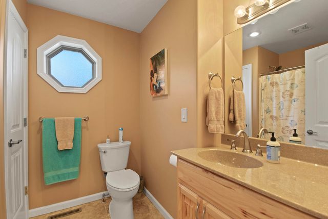 3810 GRAF DR, Mexico, MO 65265