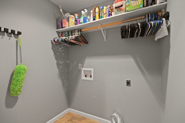 3810 GRAF DR, Mexico, MO 65265