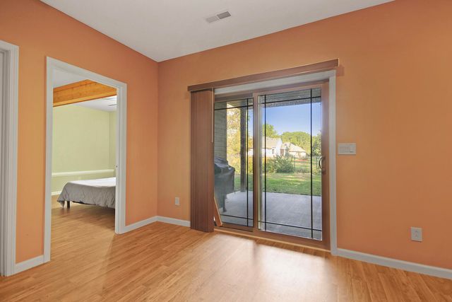 3810 GRAF DR, Mexico, MO 65265