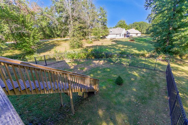 3810 GRAF DR, Mexico, MO 65265