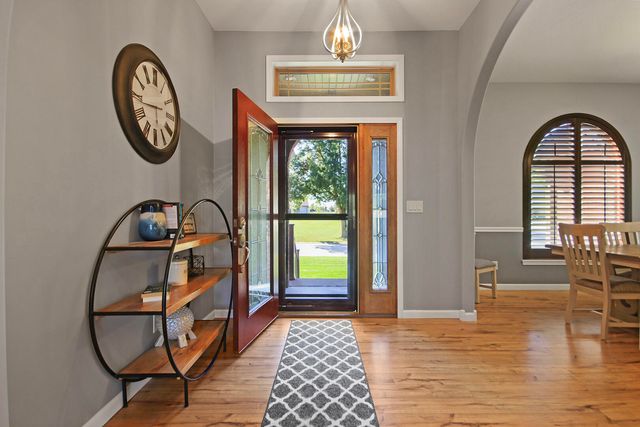 3810 GRAF DR, Mexico, MO 65265