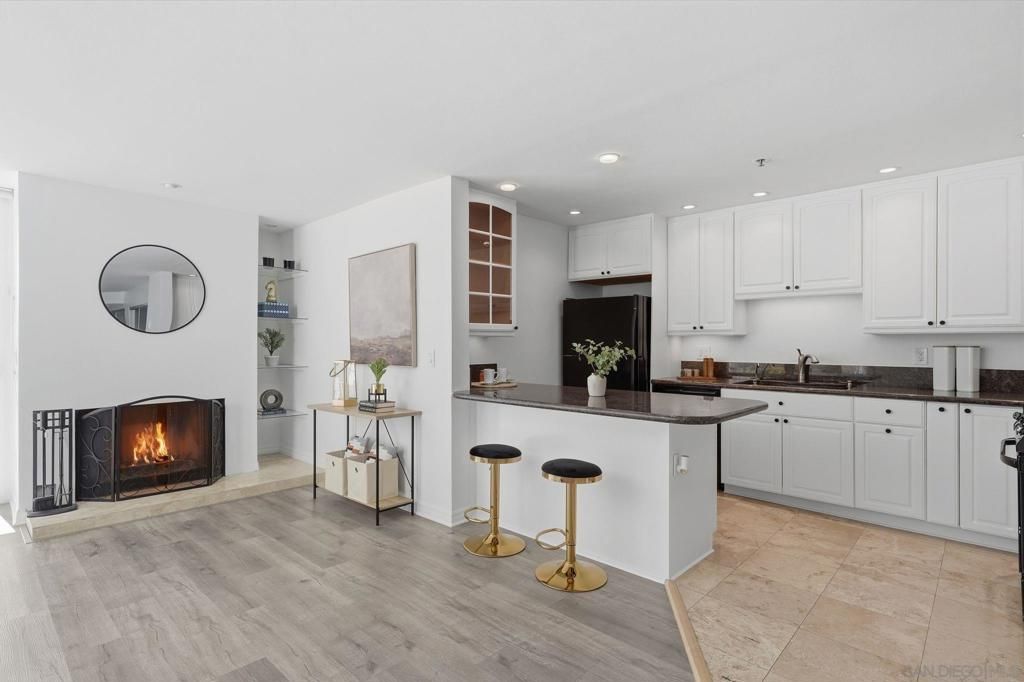 Image 17 of property listing at 4016 Gresham D1, San Diego, CA 92109