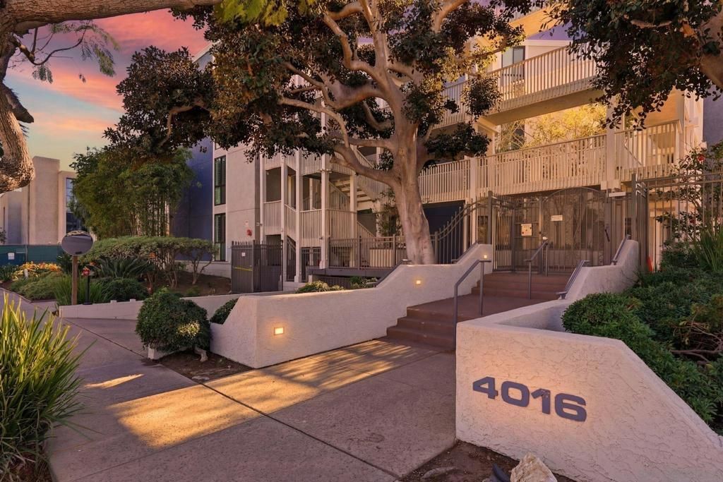 Image 8 of property listing at 4016 Gresham D1, San Diego, CA 92109