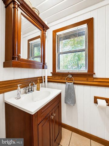 366 HUCKLEBERRY LN, Harpers Ferry, WV 25425