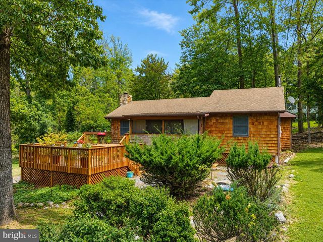 366 HUCKLEBERRY LN, Harpers Ferry, WV 25425