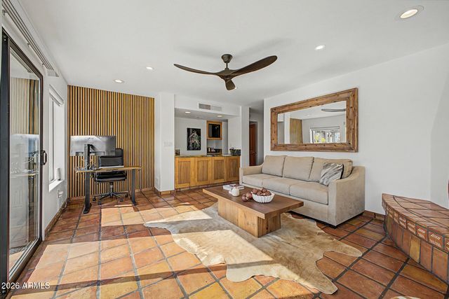 10801 E HAPPY VALLEY Road 72, Scottsdale, AZ 85255